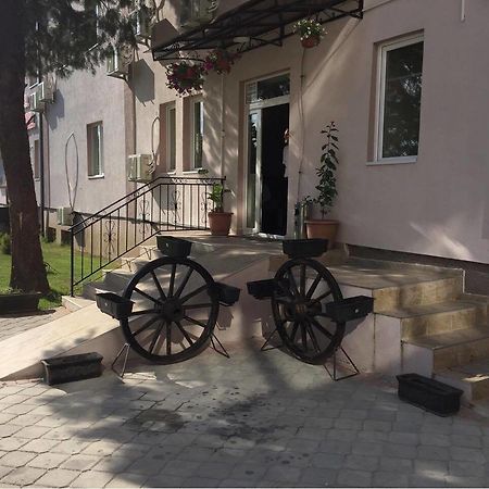 Hotel Istanbul Skopje Bagian luar foto