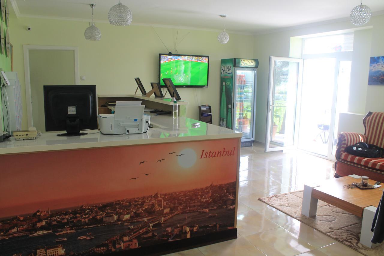 Hotel Istanbul Skopje Bagian luar foto