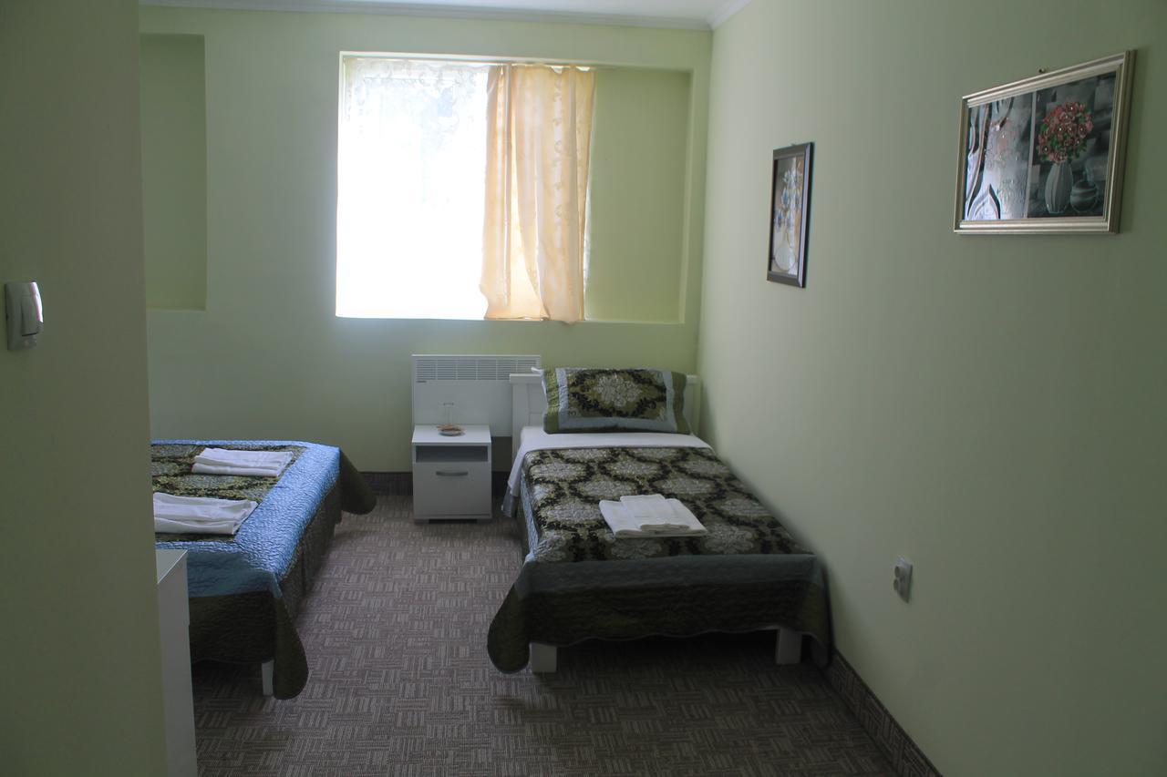 Hotel Istanbul Skopje Bagian luar foto