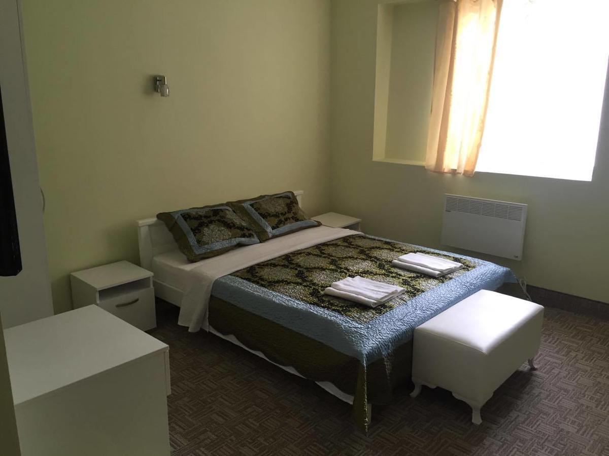 Hotel Istanbul Skopje Bagian luar foto